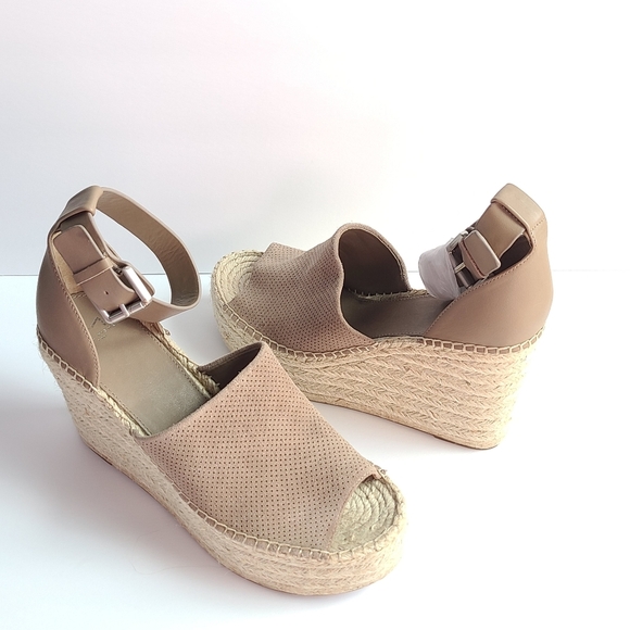 NWOT MARC FISHER LTD espadrilles wedge sandels - Picture 1 of 8